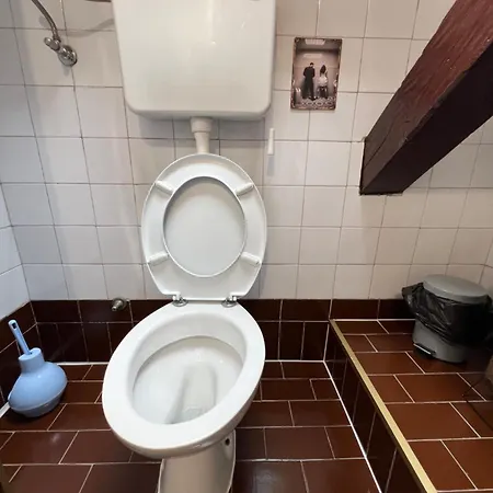 Lägenhet Downtown Nest Podgorica