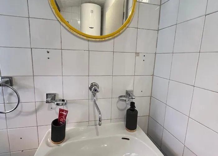 Apartman Downtown Nest *